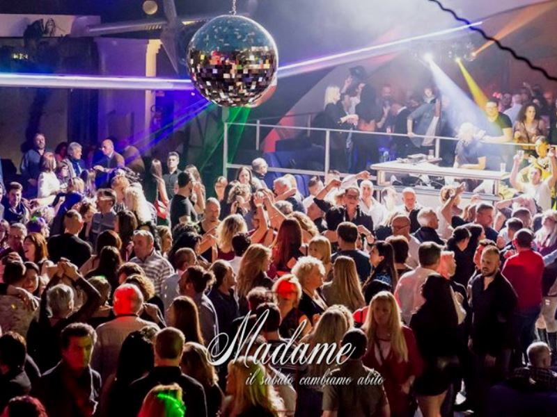 discoteca magika foto della serata di sabato madame