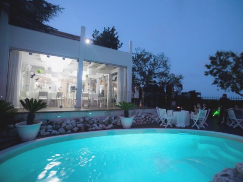 villa lanfaloni location con piscina