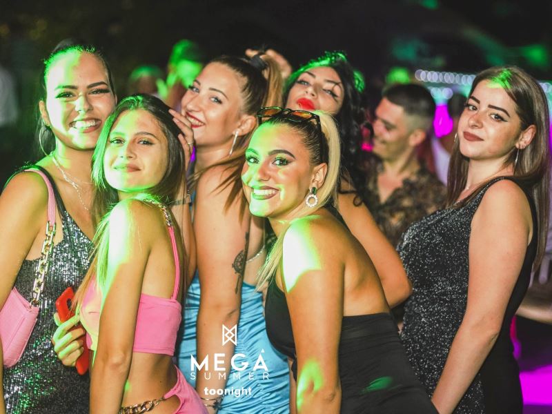 foto serata parco dei cigni pagina instagram facebook