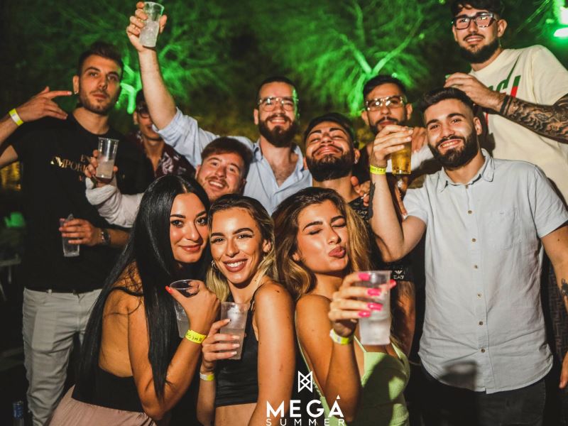 dove festeggiare a pescara una promozione aziendale