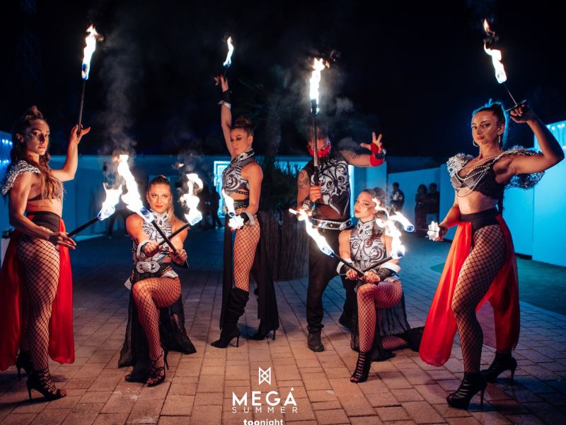 spettacoli col fuoco show eventi al parco dei cigni