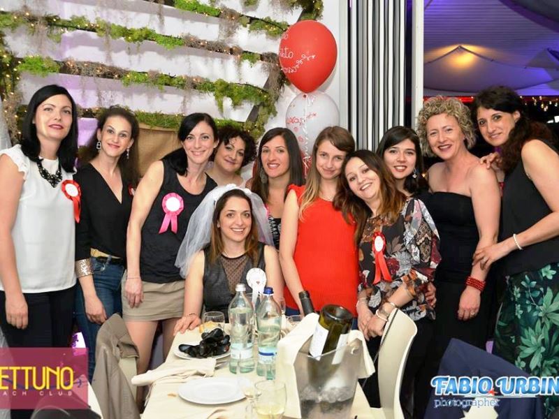 nettuno beach club party di addio al nubilato